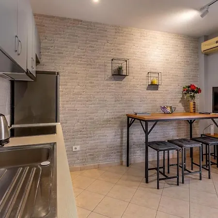 New Bazaar Apartment Tirana Exterior photo
